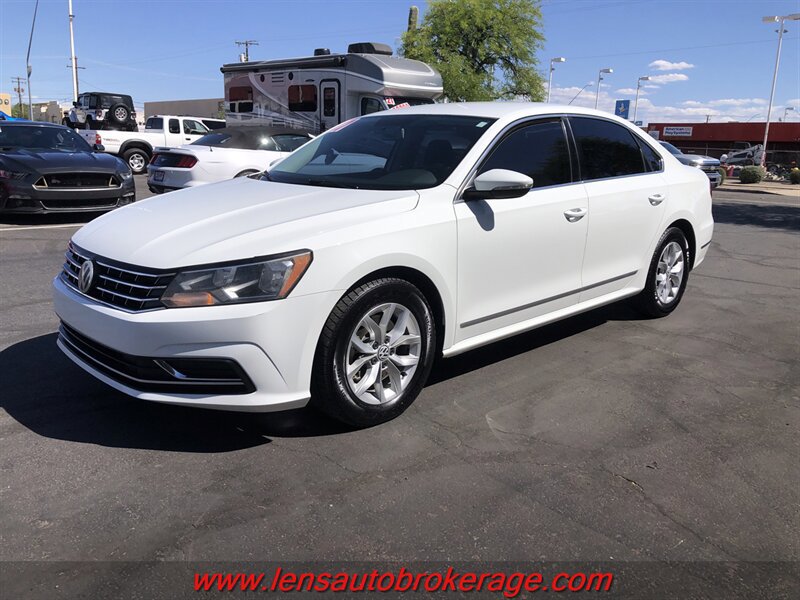 Used 2017 Volkswagen Passat 1.8T S FWD image 4