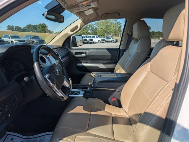 Used 2021 Toyota Tundra SR5 w/ SR5 Leather Package AWD/4WD image 9