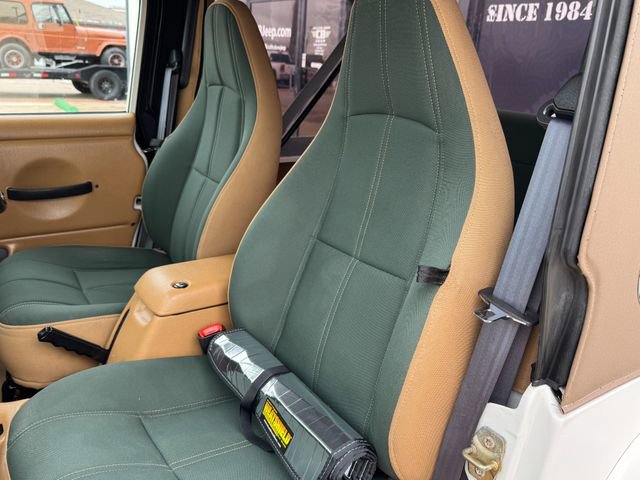 Used 1998 Jeep Wrangler Sahara image 13