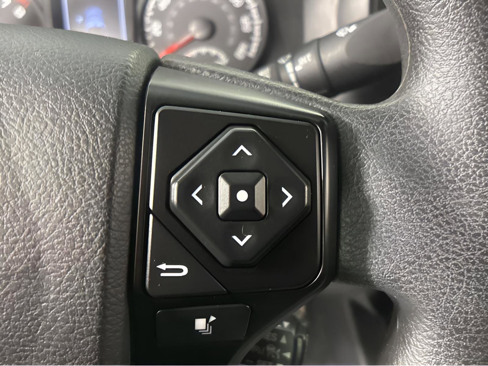 Used 2023 Toyota Tacoma SR image 20