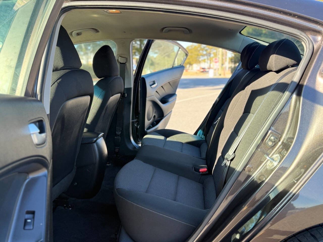 Used 2018 Kia Forte LX image 18