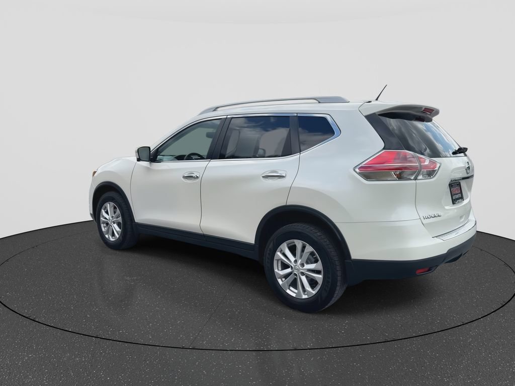 Used 2015 Nissan Rogue SV w/ SV Premium Package image 6