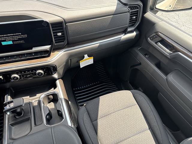 New 2026 Chevrolet Silverado 1500 RST AWD/4WD image 18