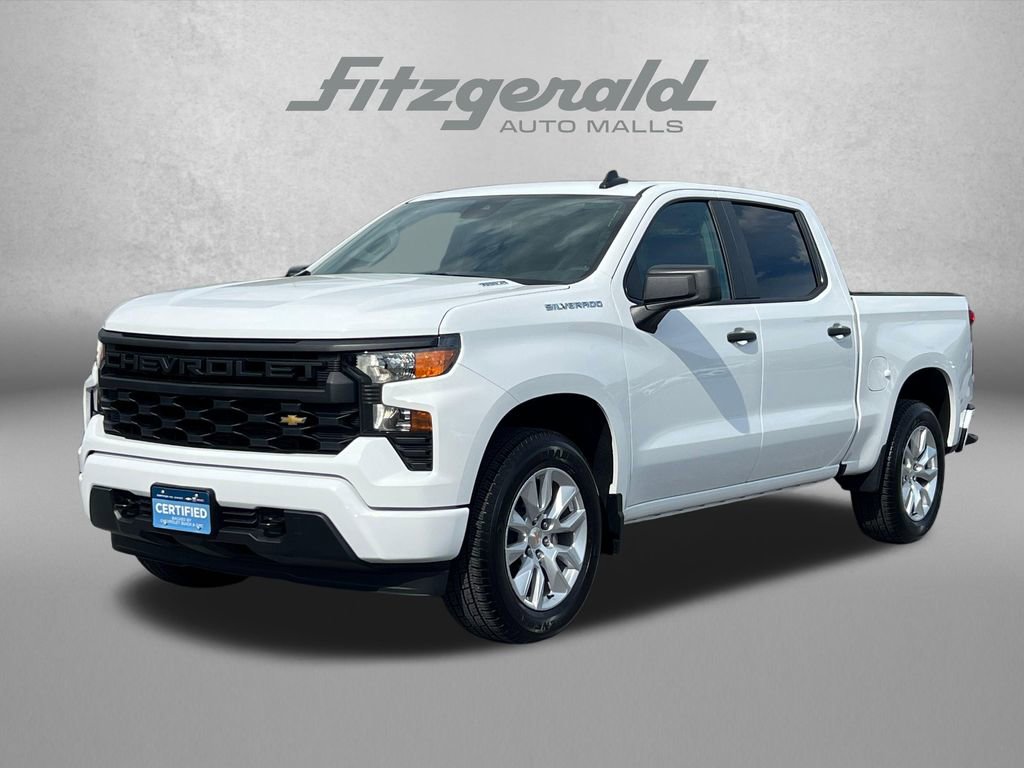 Certified 2026 Chevrolet Silverado 1500 Custom RWD image 2