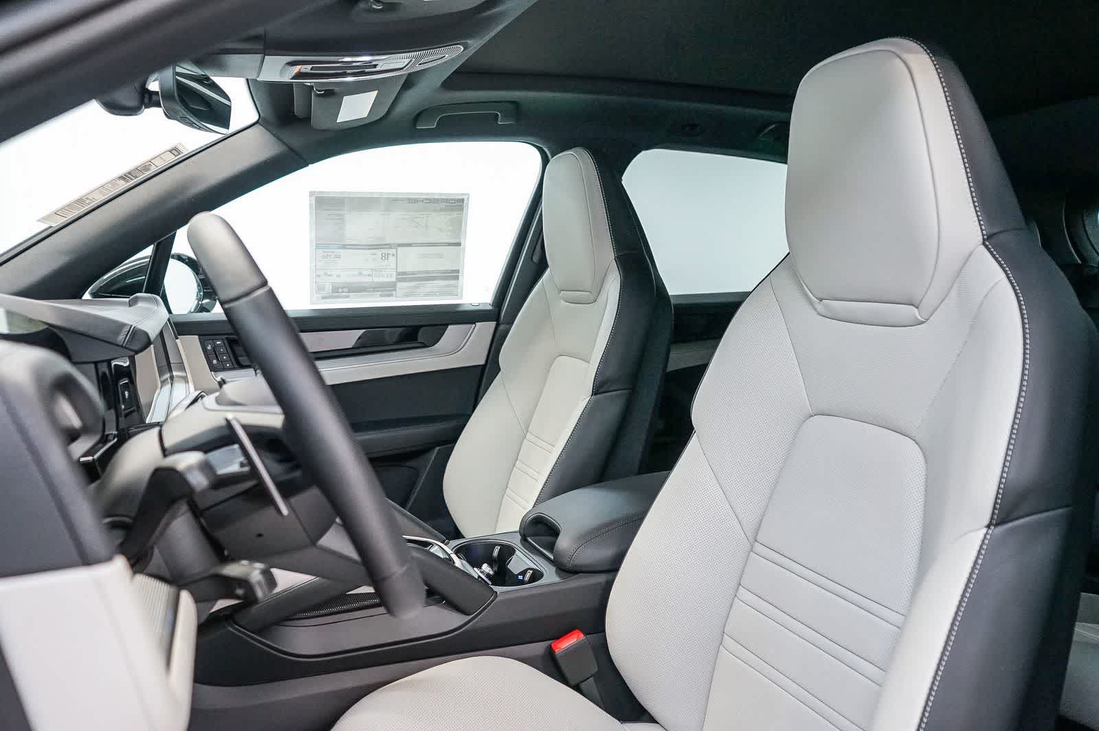 New 2026 Porsche Cayenne S AWD/4WD image 5