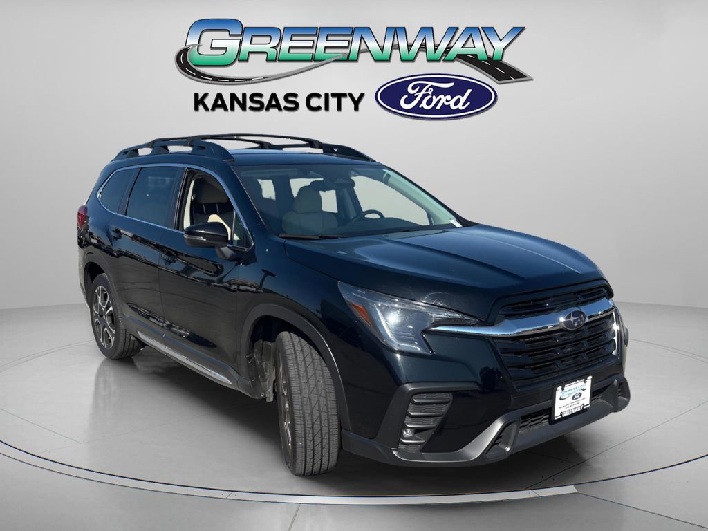 Used 2023 Subaru Ascent Limited AWD/4WD image 1