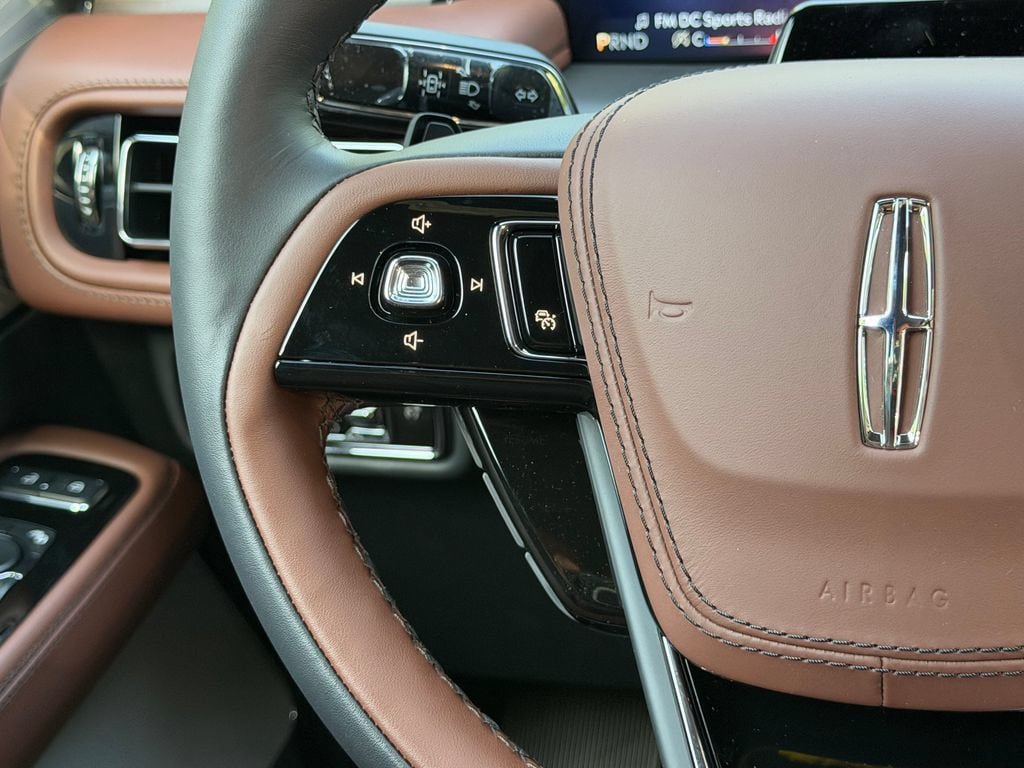 New 2027 Lincoln Aviator Reserve AWD/4WD image 18