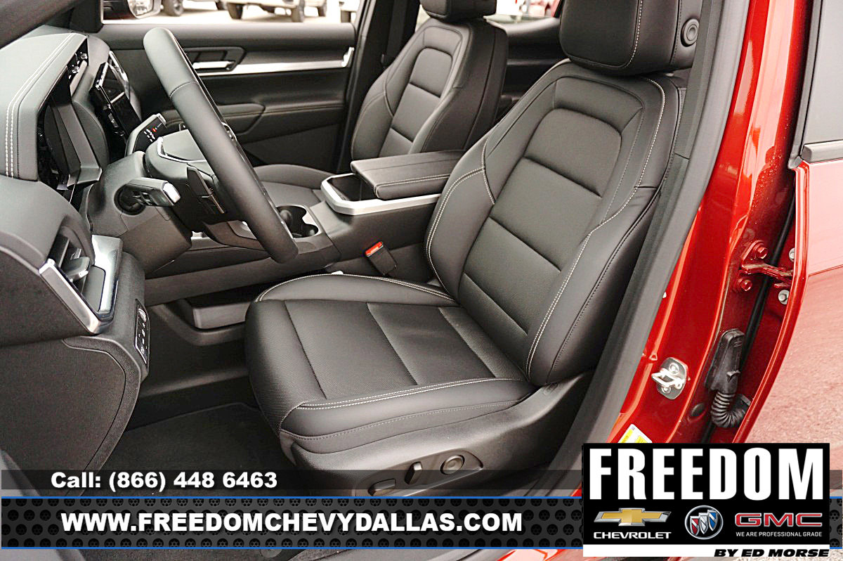 New 2026 GMC Terrain Elevation w/ Elevation Premium Package FWD image 13