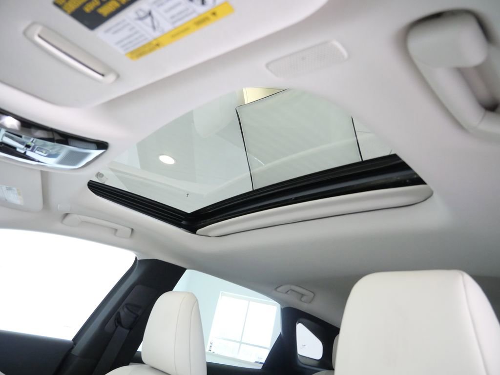 Used 2024 Lexus RX 350 Premium w/ Accessory Package (Z1) image 23