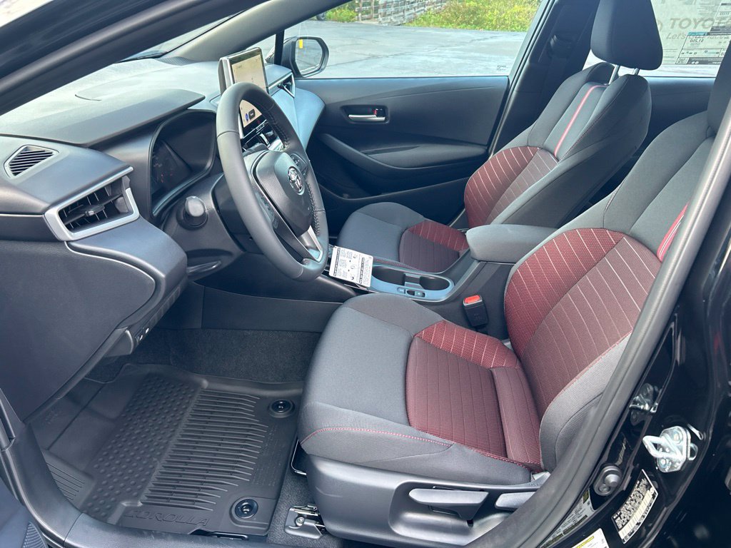 New 2026 Toyota Corolla SE w/ SE Package FWD image 9