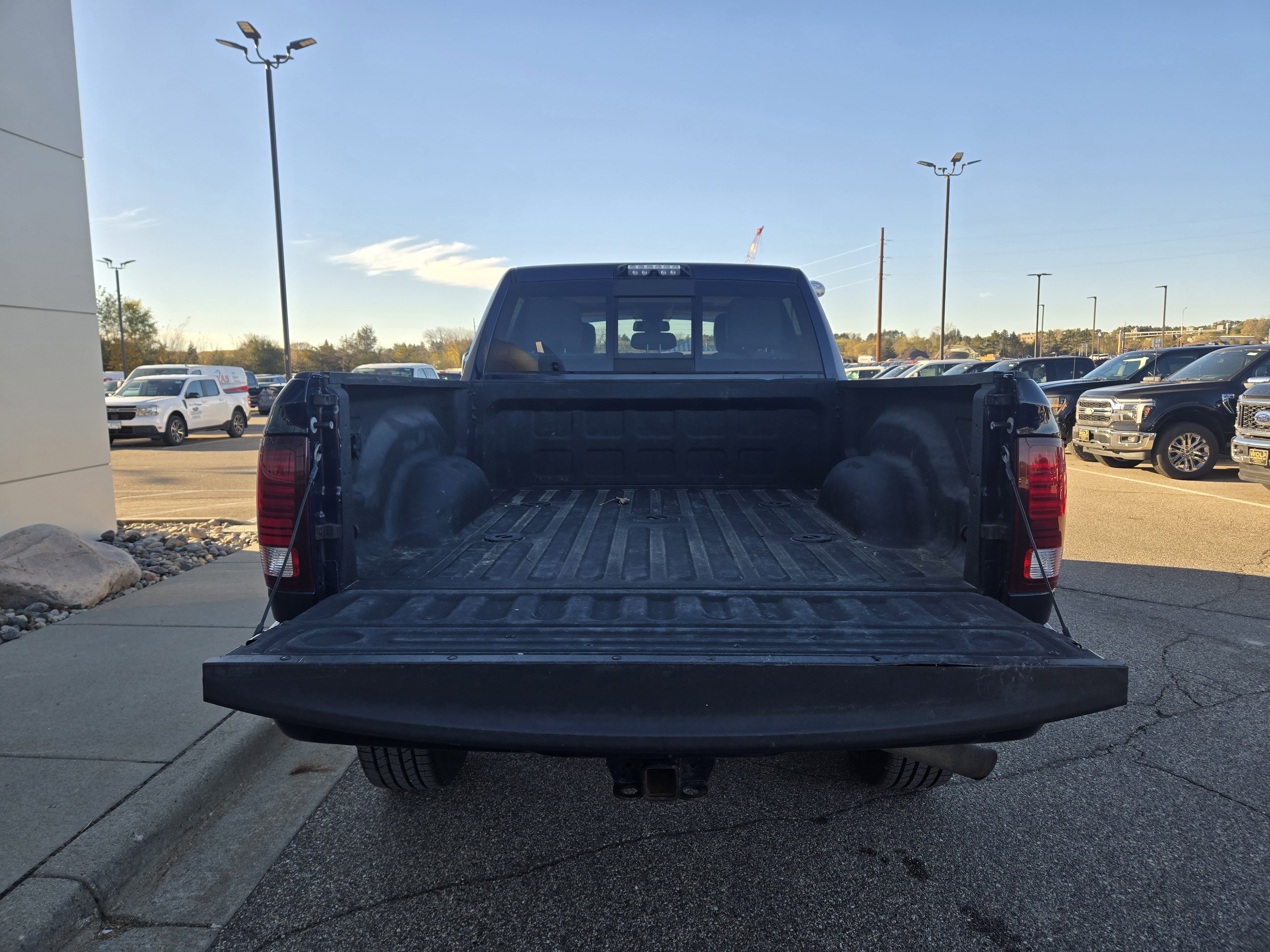 Used 2018 RAM 3500 Laramie Longhorn image 13