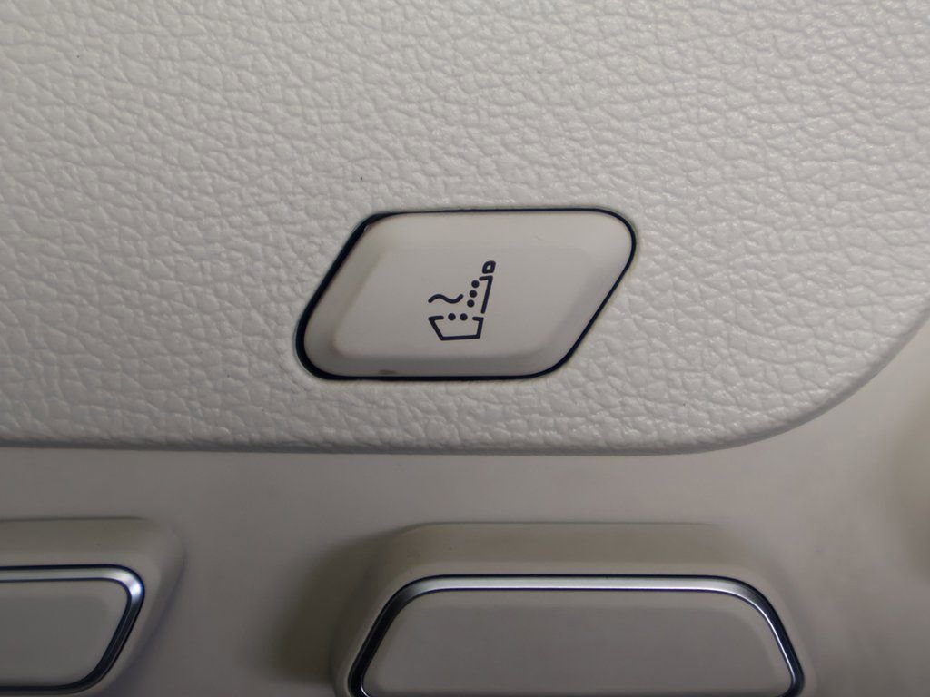 Used 2023 Genesis GV80 2.5T w/ Prestige Package image 37