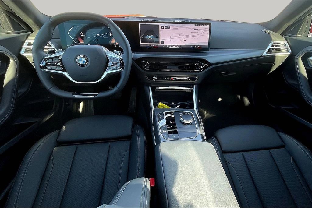 Used 2025 BMW 230i xDrive Coupe w/ Premium Package image 7