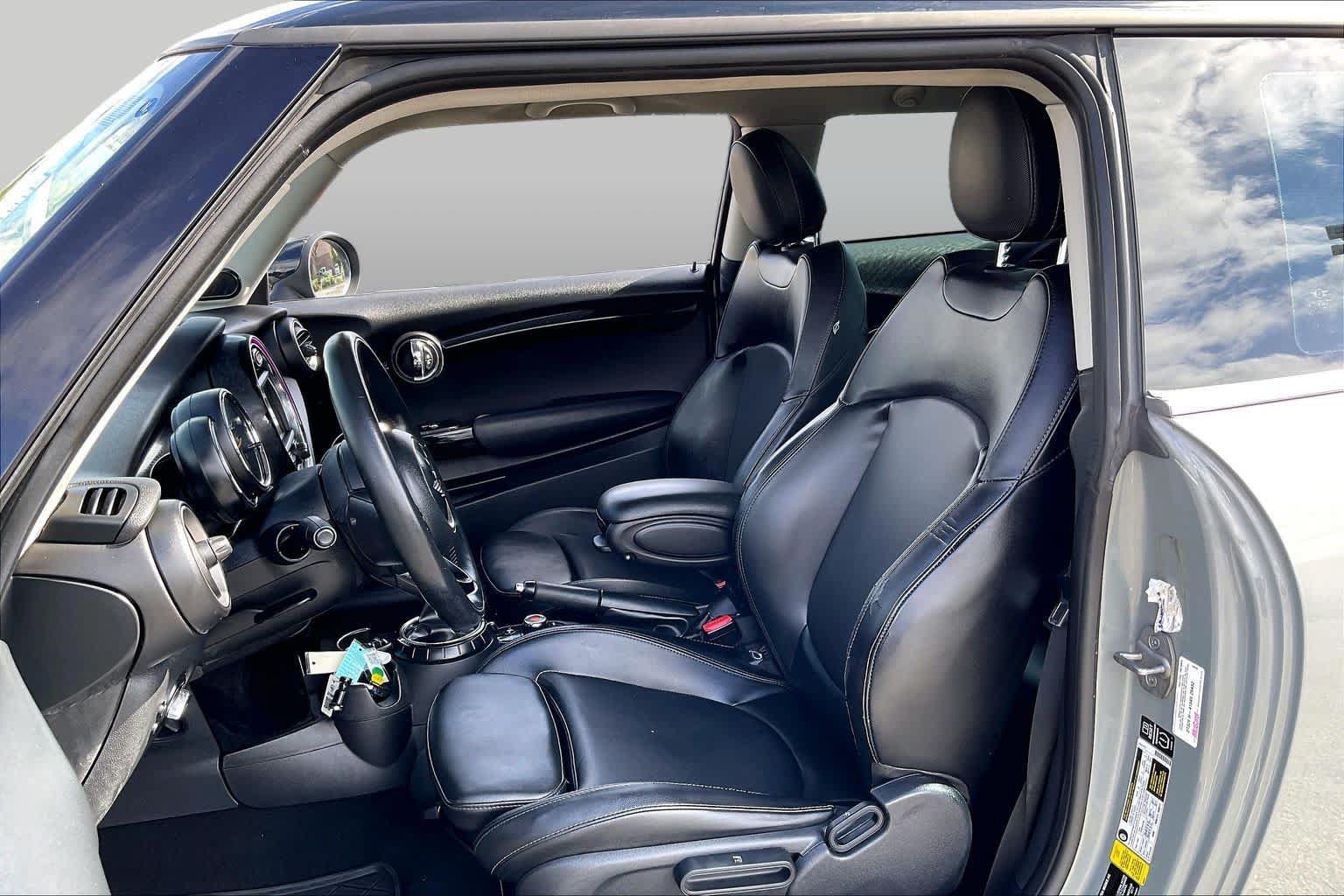 Used 2015 MINI Cooper S FWD image 7