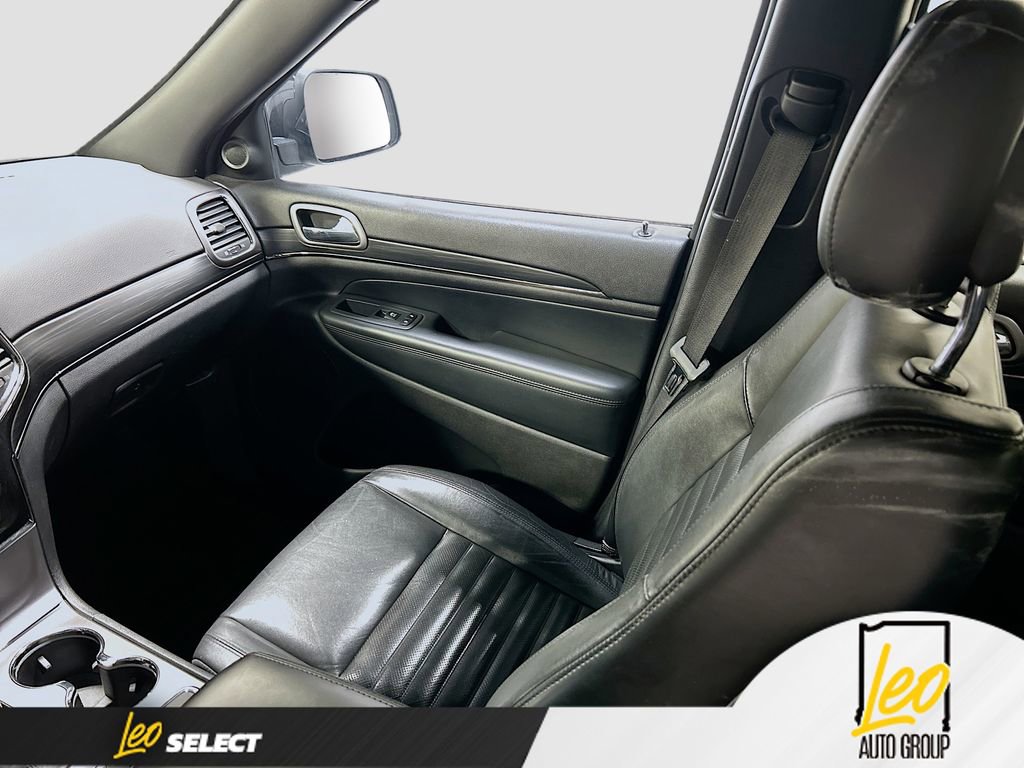 Used 2020 Jeep Grand Cherokee Limited X image 24