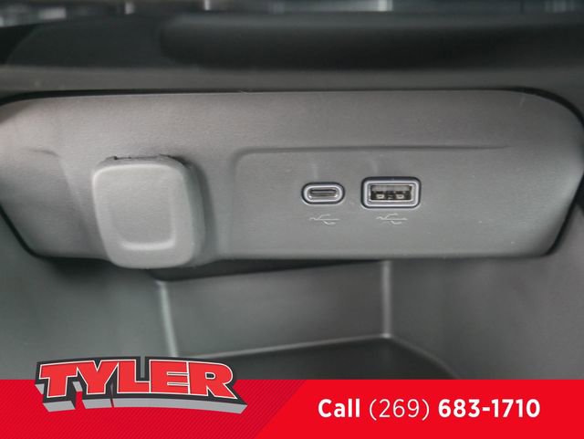 New 2026 Chevrolet Trax RS w/ Driver Confidence Package image 33