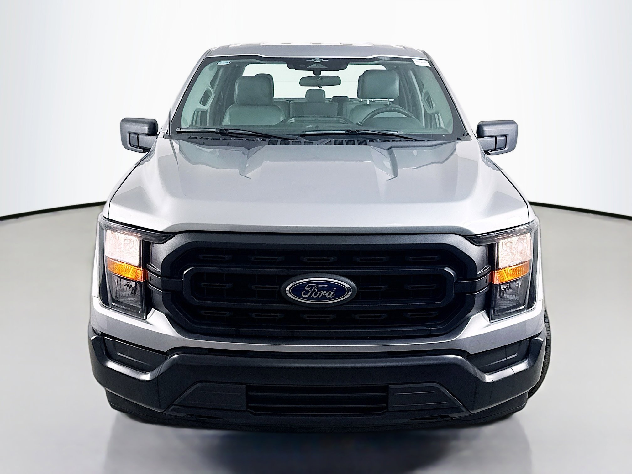 Used 2023 Ford F150 XL RWD image 2