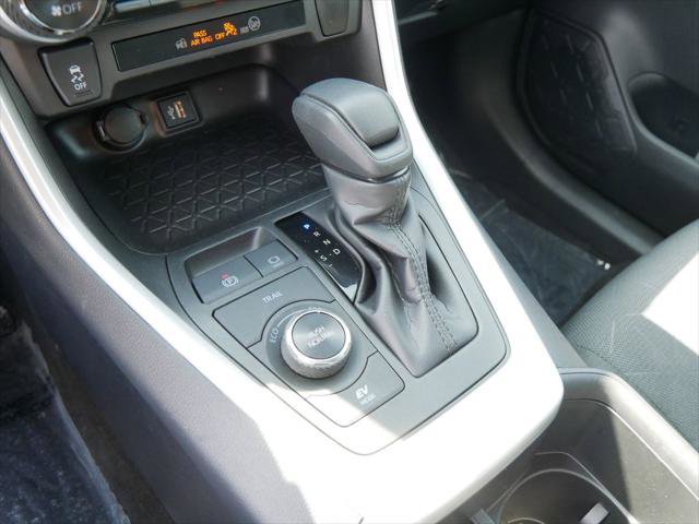 Certified 2025 Toyota RAV4 XLE image 18