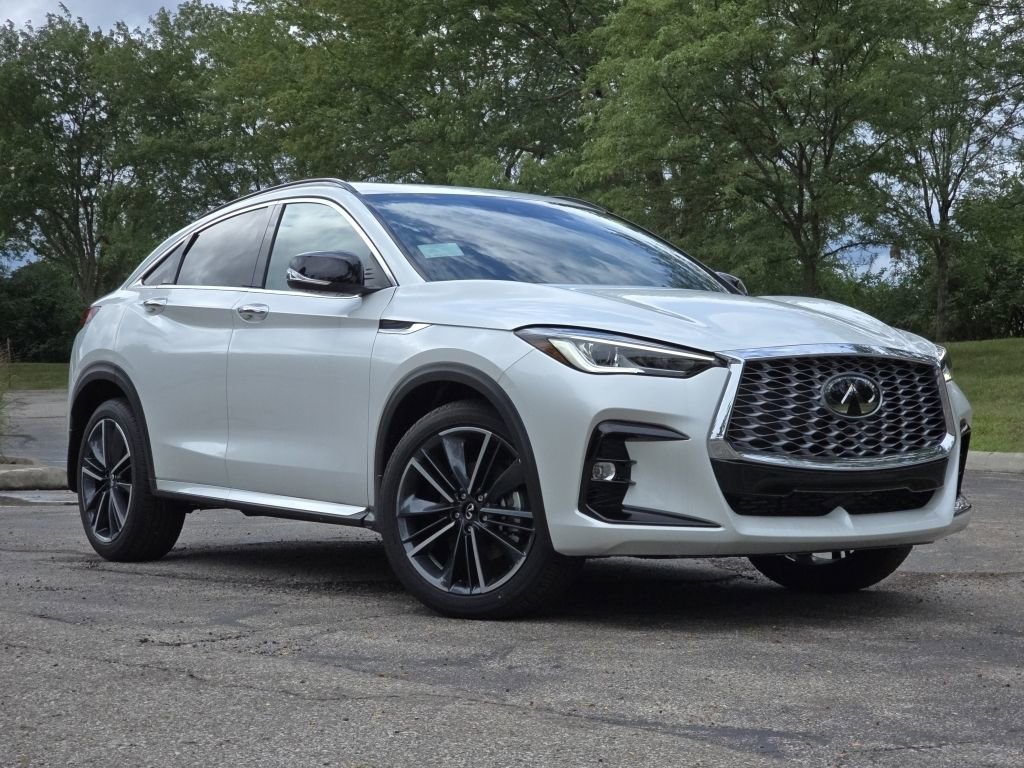 New 2025 INFINITI QX55 Luxe w/ Cargo Package image 2