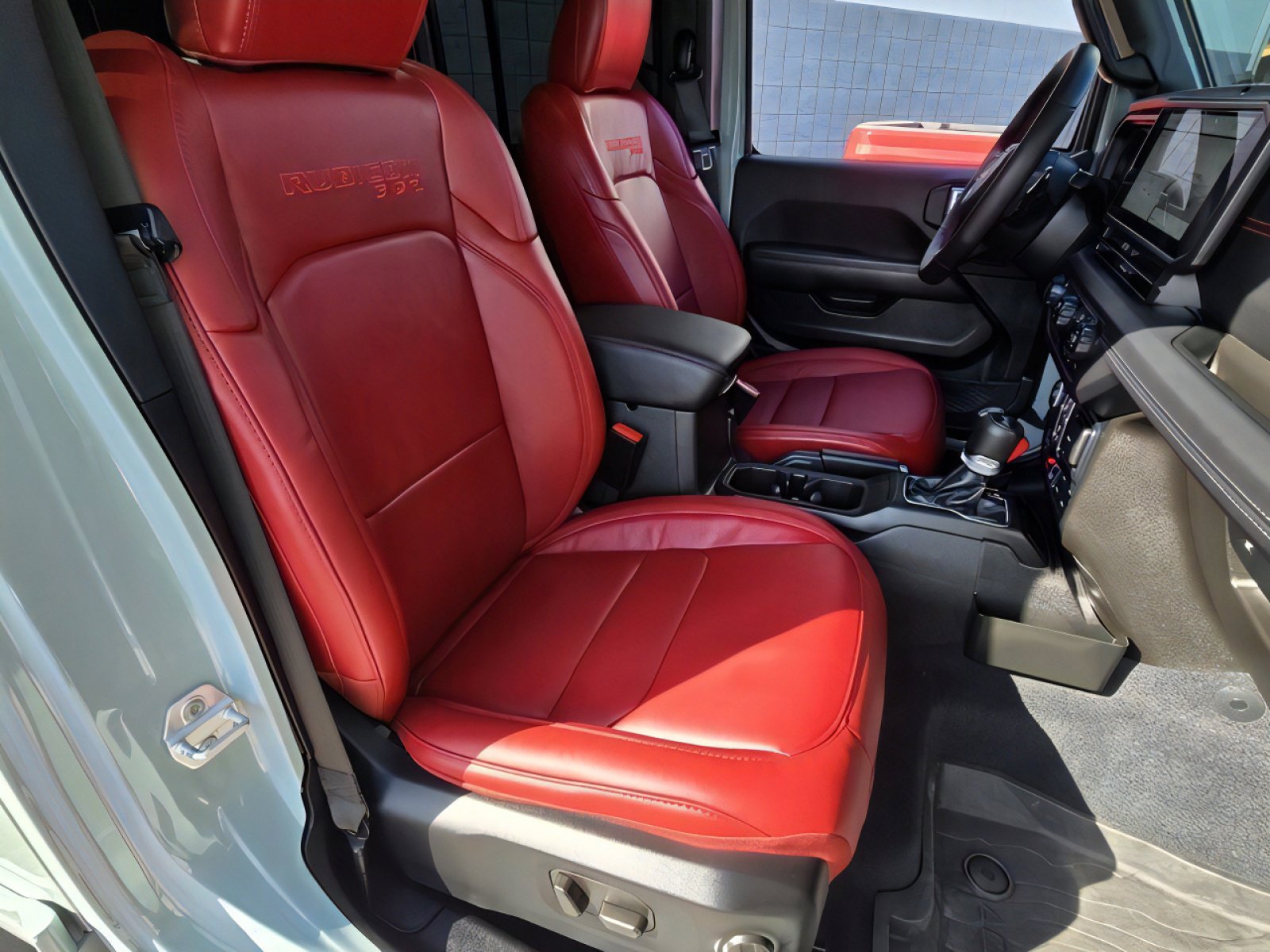 Used 2024 Jeep Wrangler Unlimited Rubicon 392 image 19