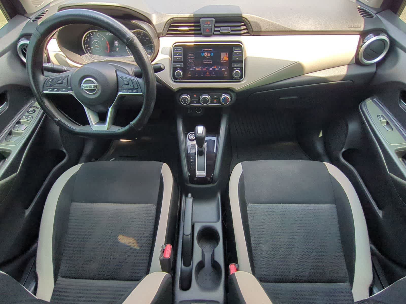 Used 2021 Nissan Versa SV FWD image 11