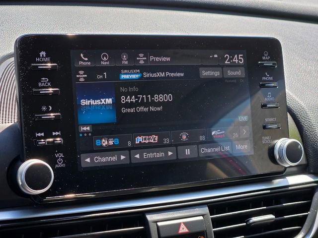 Used 2018 Honda Accord Touring image 18