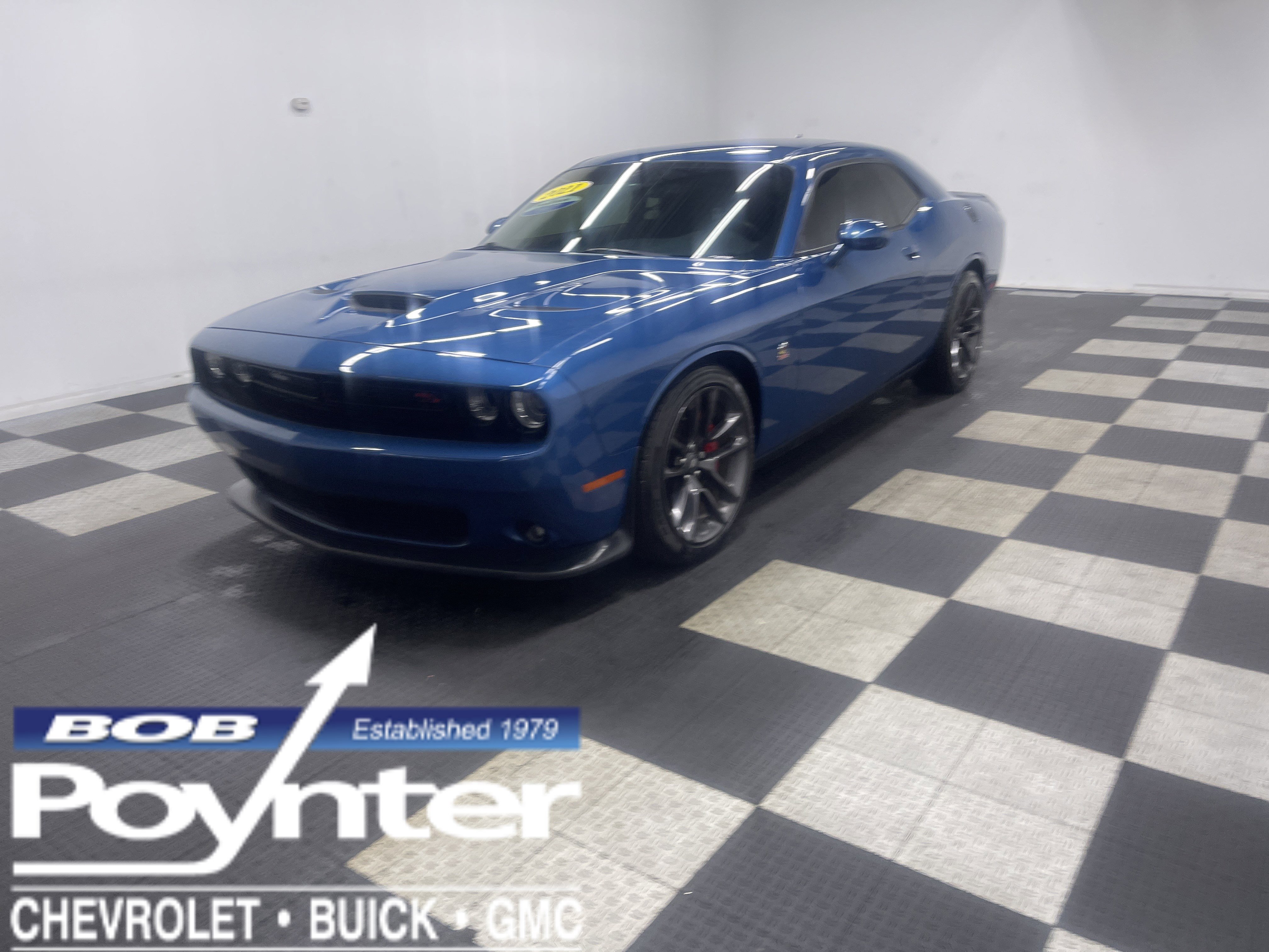 Used 2021 Dodge Challenger R/T Scat Pack RWD image 1