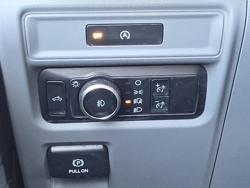 Used 2025 Ford F150 XLT w/ Equipment Group 301A Standard image 11