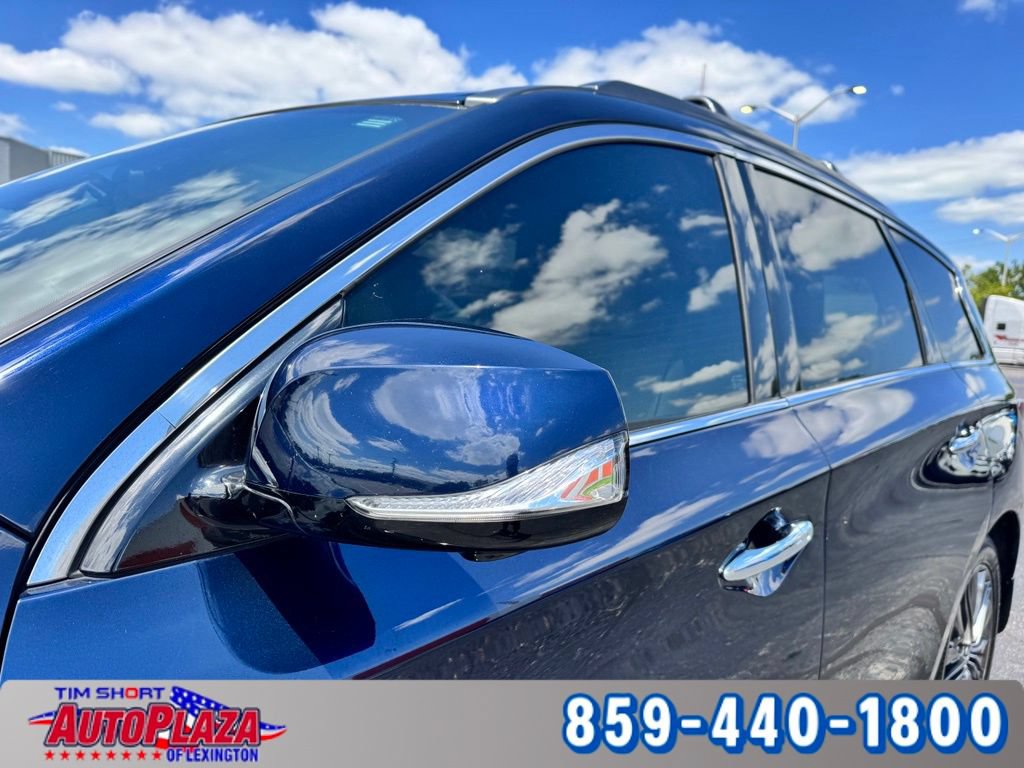 Used 2019 INFINITI QX60 Luxe w/ Limited Package FWD image 18