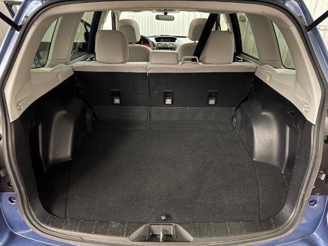 Used 2017 Subaru Forester 2.5i Premium w/ All-Weather Package AWD/4WD image 18