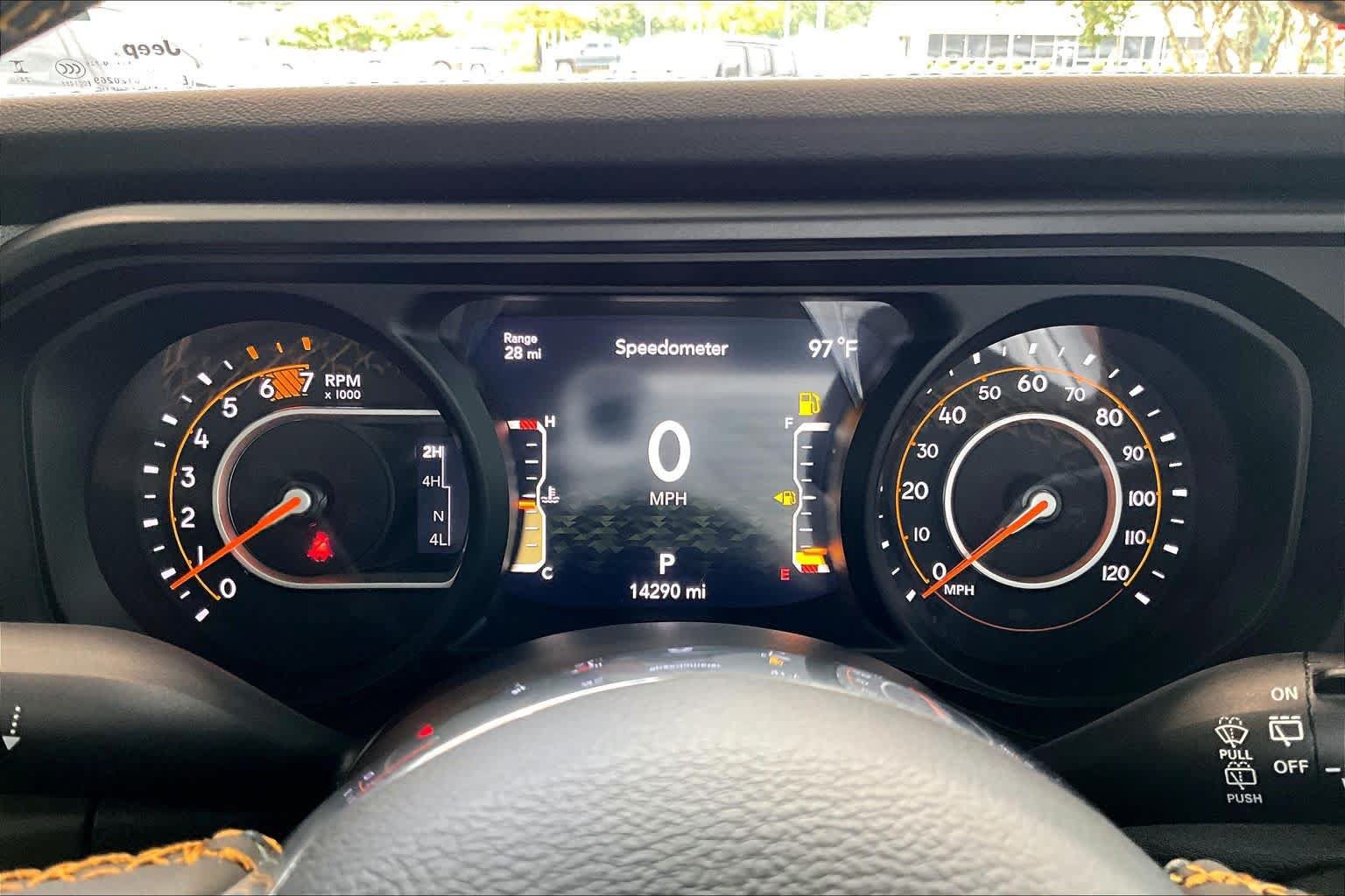 Used 2024 Jeep Wrangler Unlimited Sahara w/ Safety Group AWD/4WD image 25