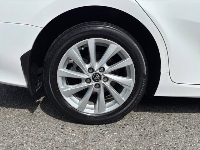 Used 2022 Toyota Camry LE FWD image 27