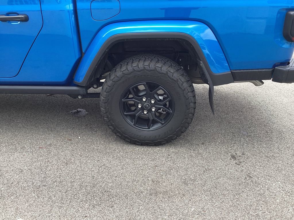 Used 2025 Jeep Gladiator Willys image 26