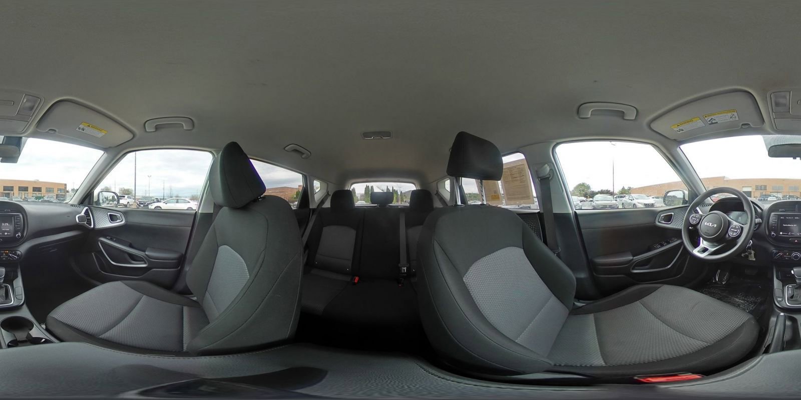 Used 2024 Kia Soul LX w/ LX Technology Package image 40