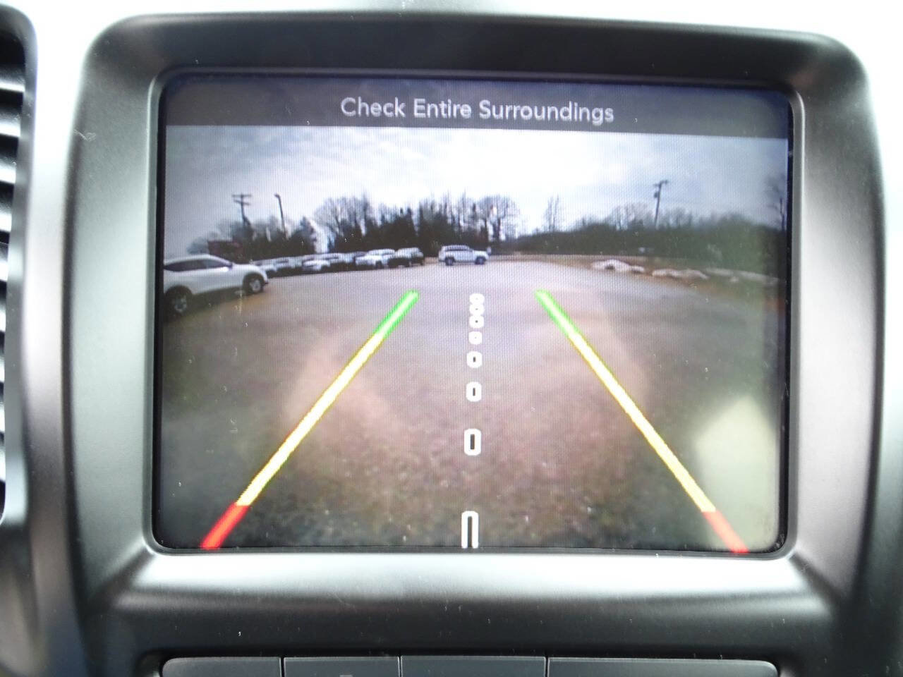 Used 2018 Jeep Cherokee Latitude w/ Quick Order Package 26T image 24