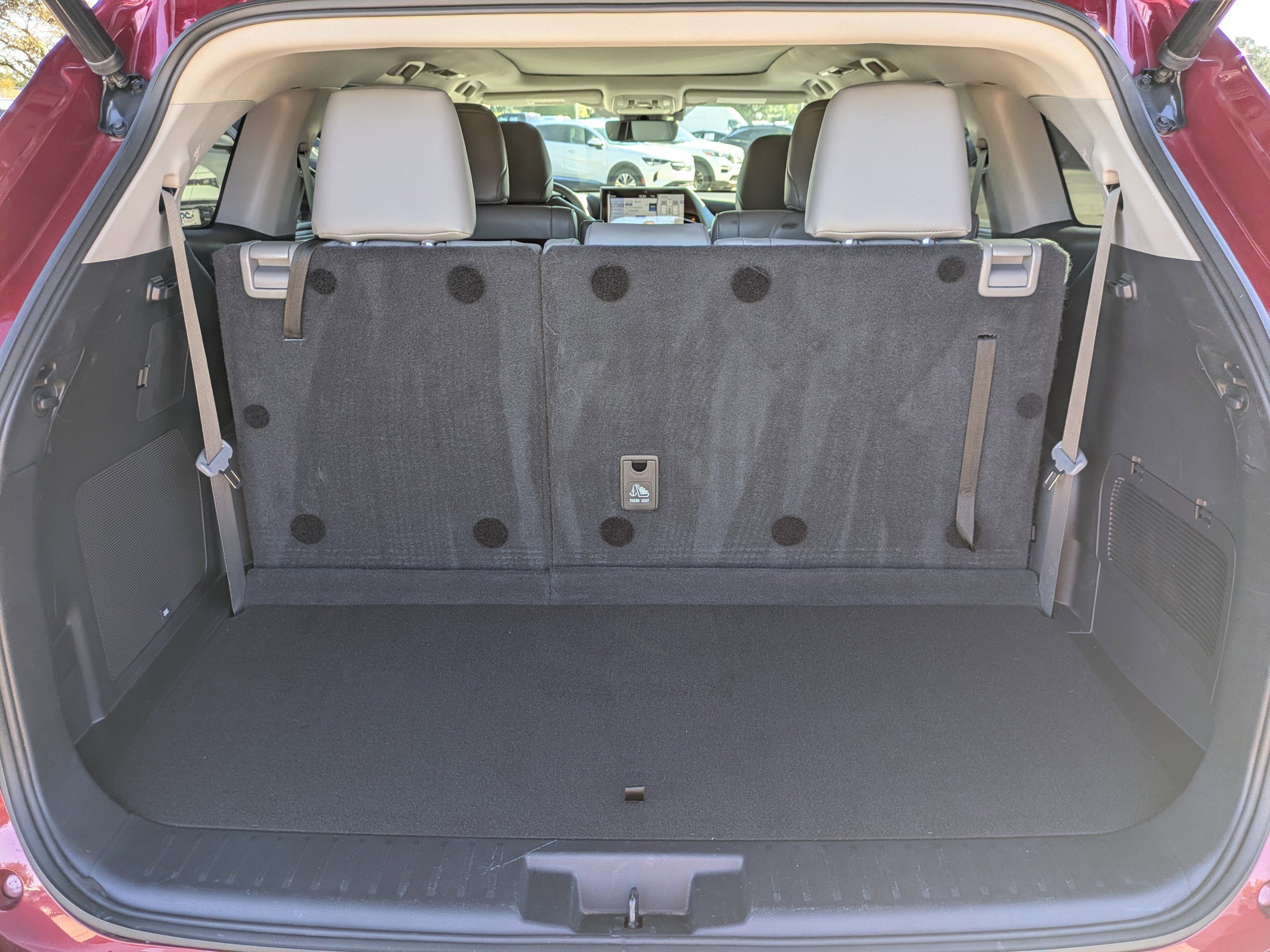 Used 2022 Toyota Highlander Platinum image 13