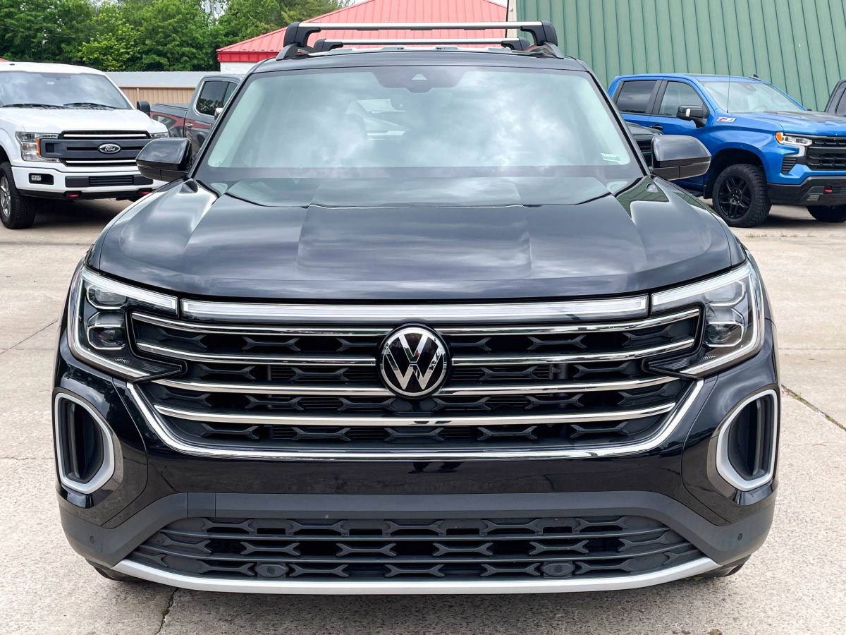 Used 2024 Volkswagen Atlas SE FWD image 7