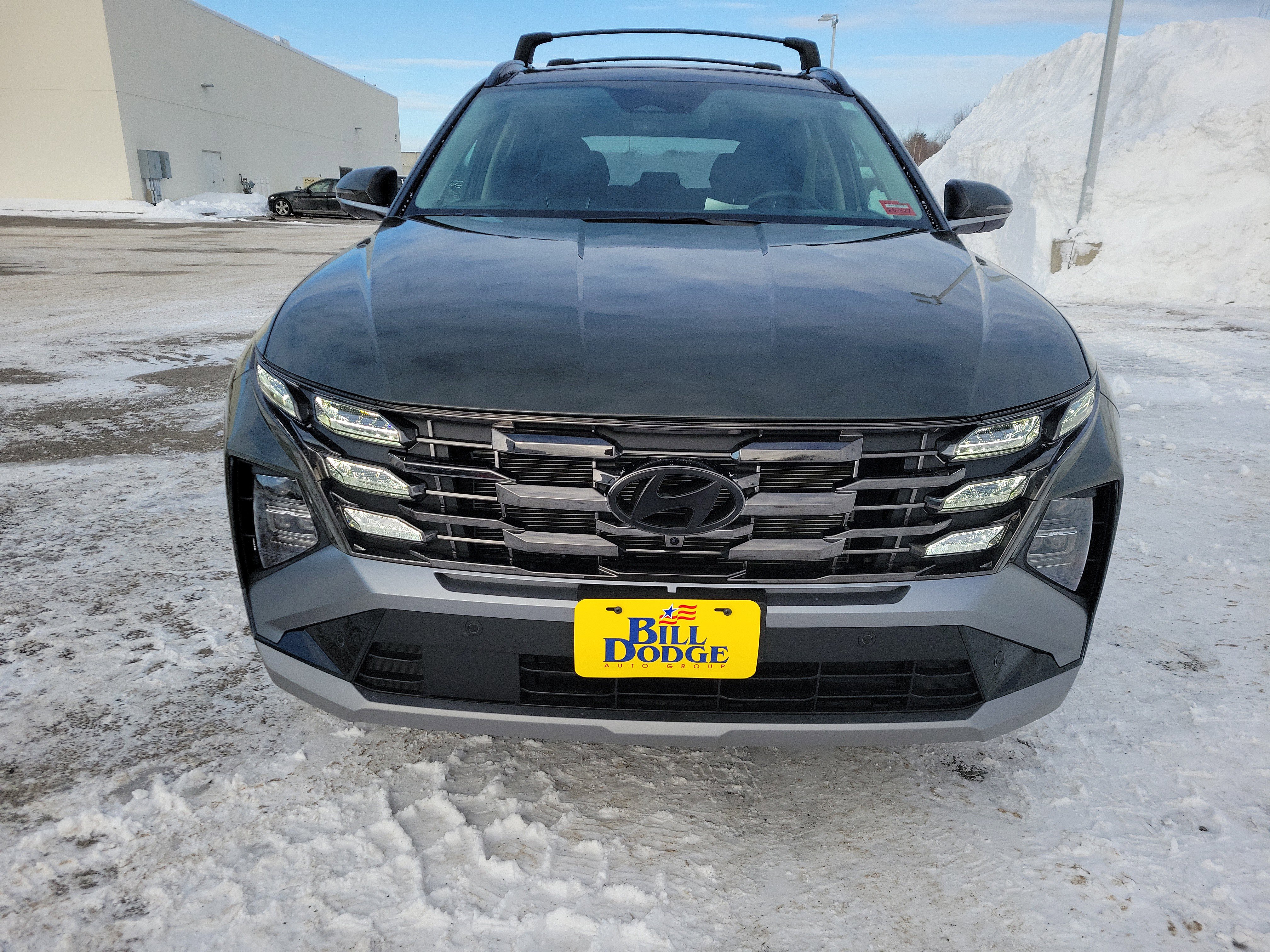 Used 2025 Hyundai Tucson Limited image 2