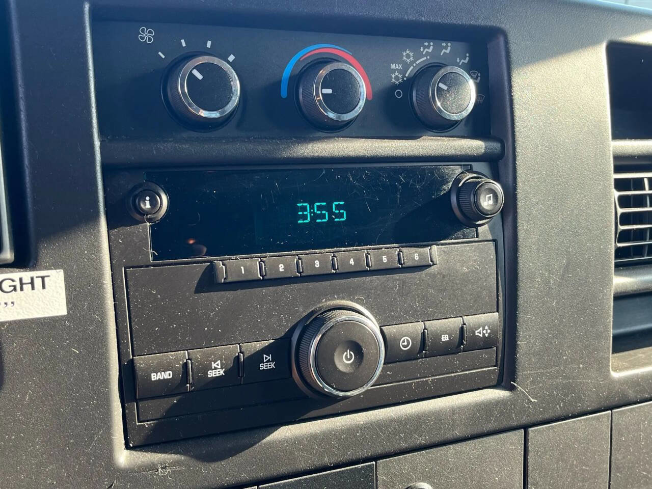 Used 2012 Chevrolet Express 2500 w/ Cold Climate Package image 26