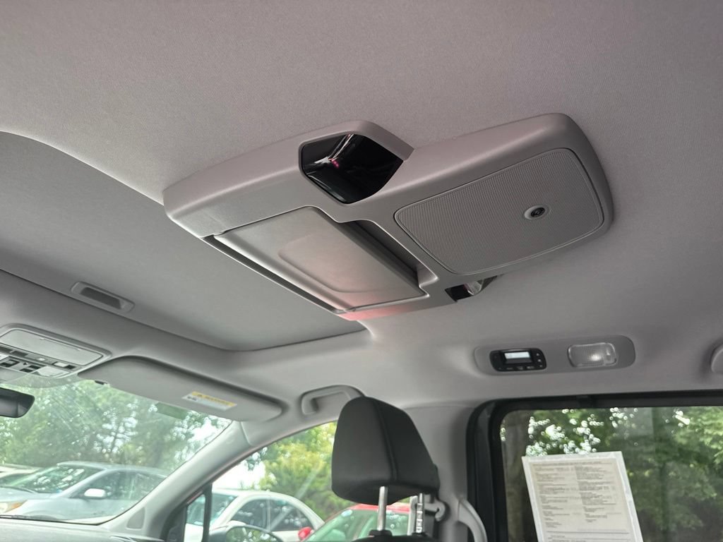 Certified 2024 Honda Odyssey Touring image 14