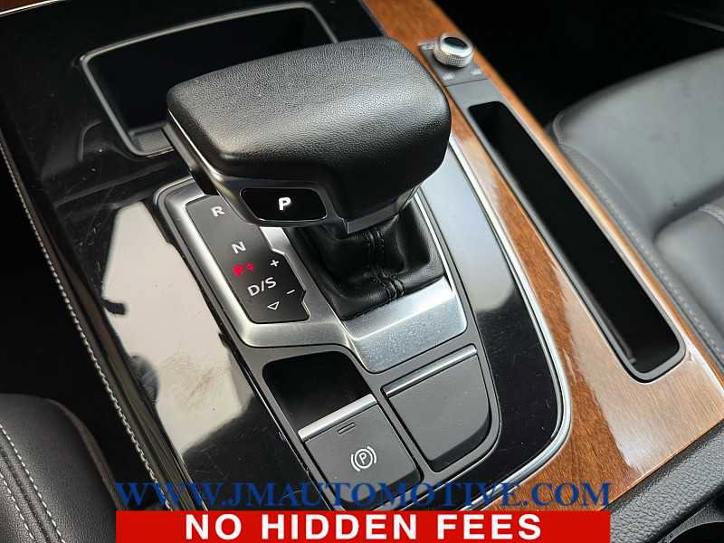 Used 2023 Audi Q5 2.0T Premium Plus image 29