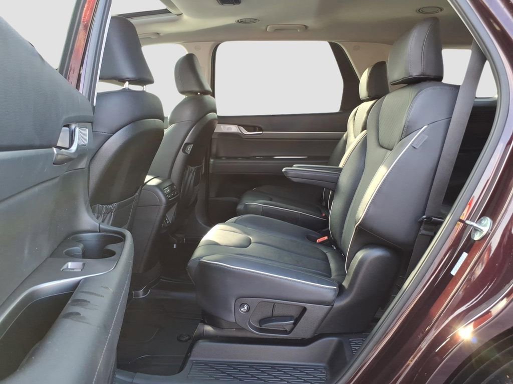 Used 2023 Hyundai Palisade SEL w/ Premium Package AWD/4WD image 18