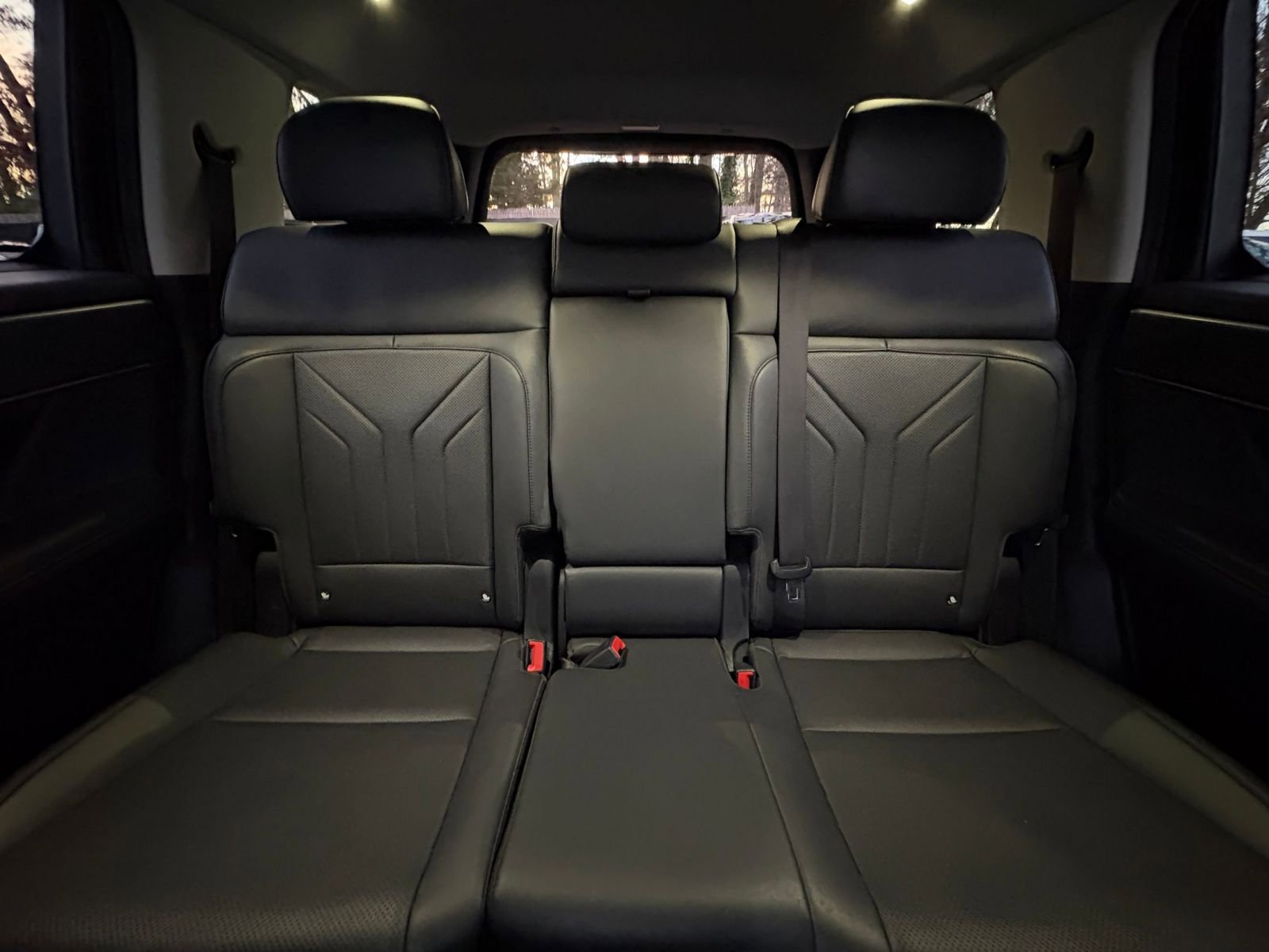 Used 2025 Hyundai Santa Fe SEL image 40