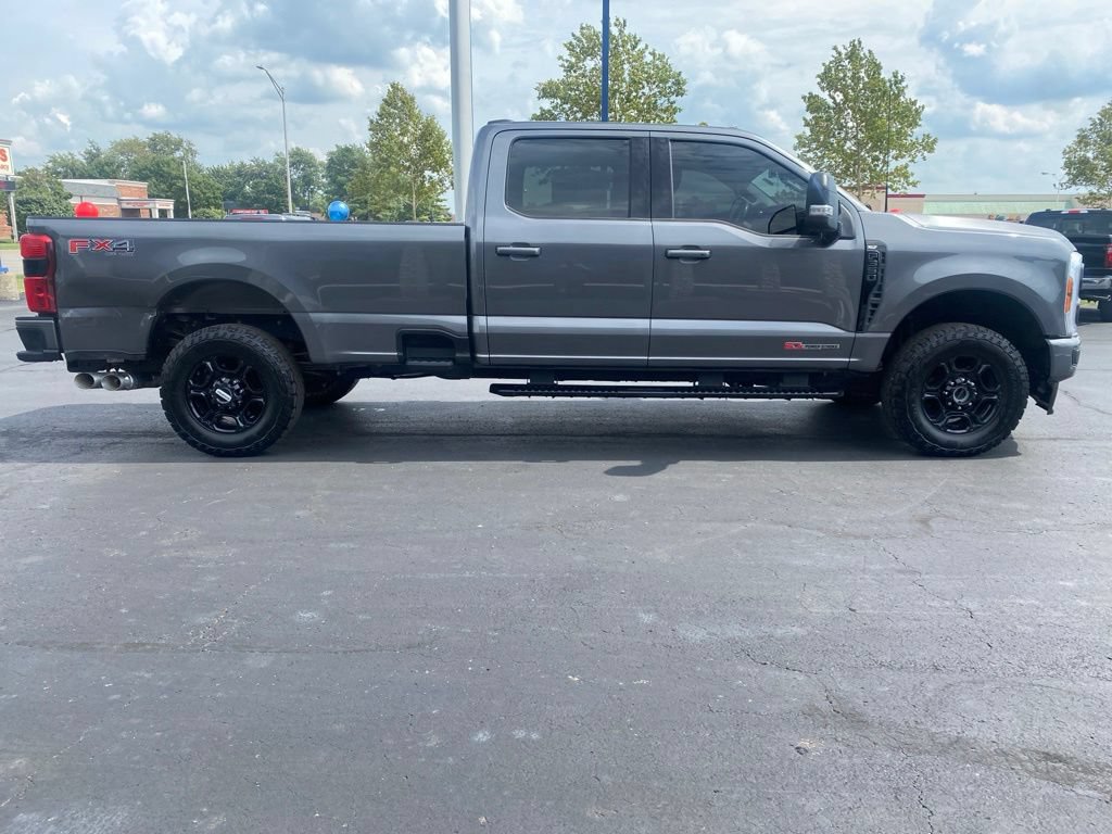 Used 2023 Ford F350 XLT w/ XLT Premium Package AWD/4WD image 2
