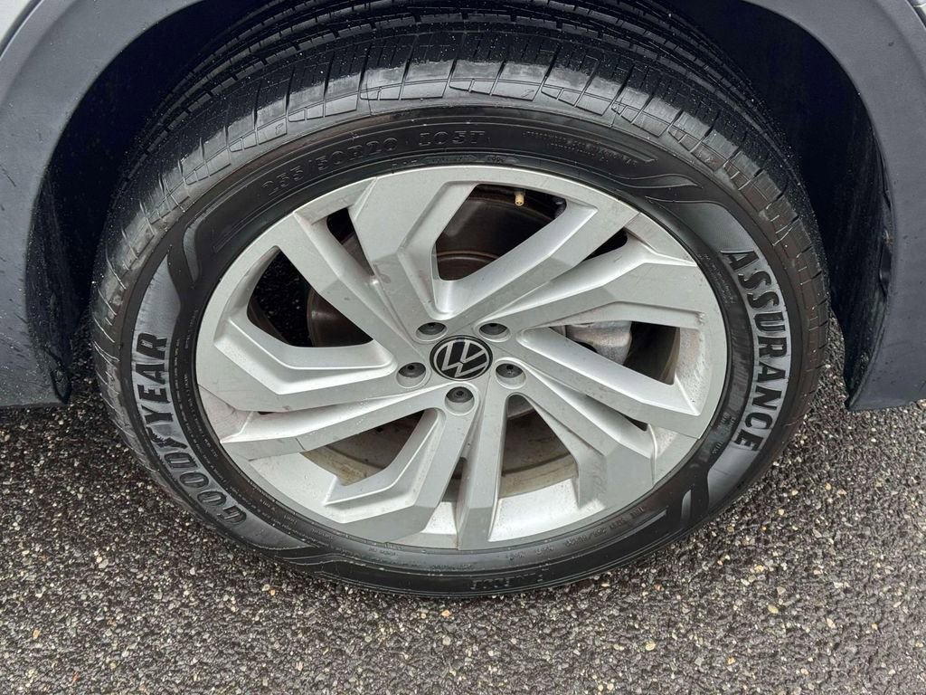Used 2023 Volkswagen Atlas SE AWD/4WD image 9