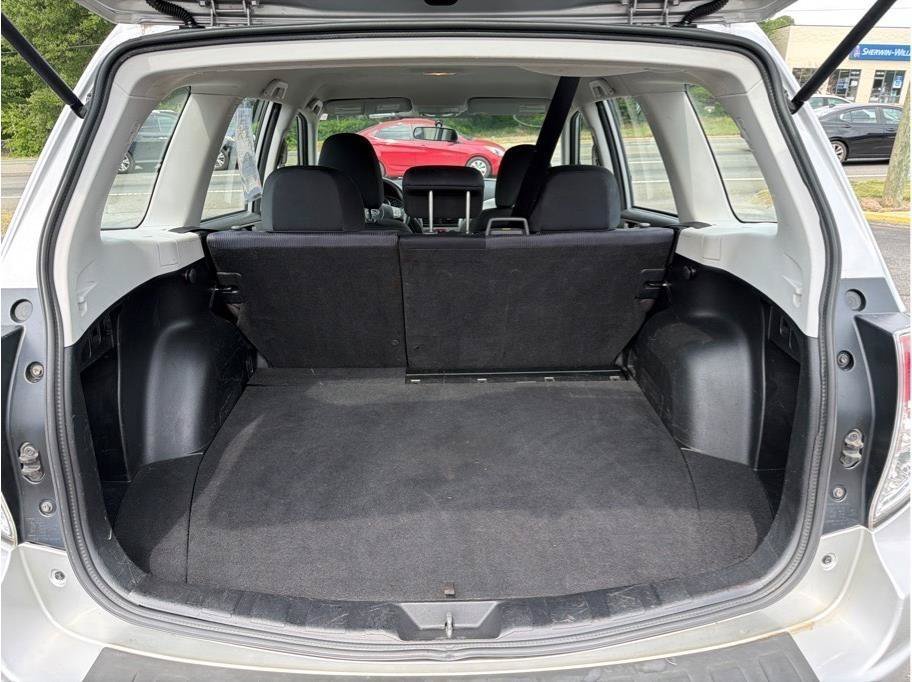Used 2010 Subaru Forester 2.5X AWD/4WD image 7