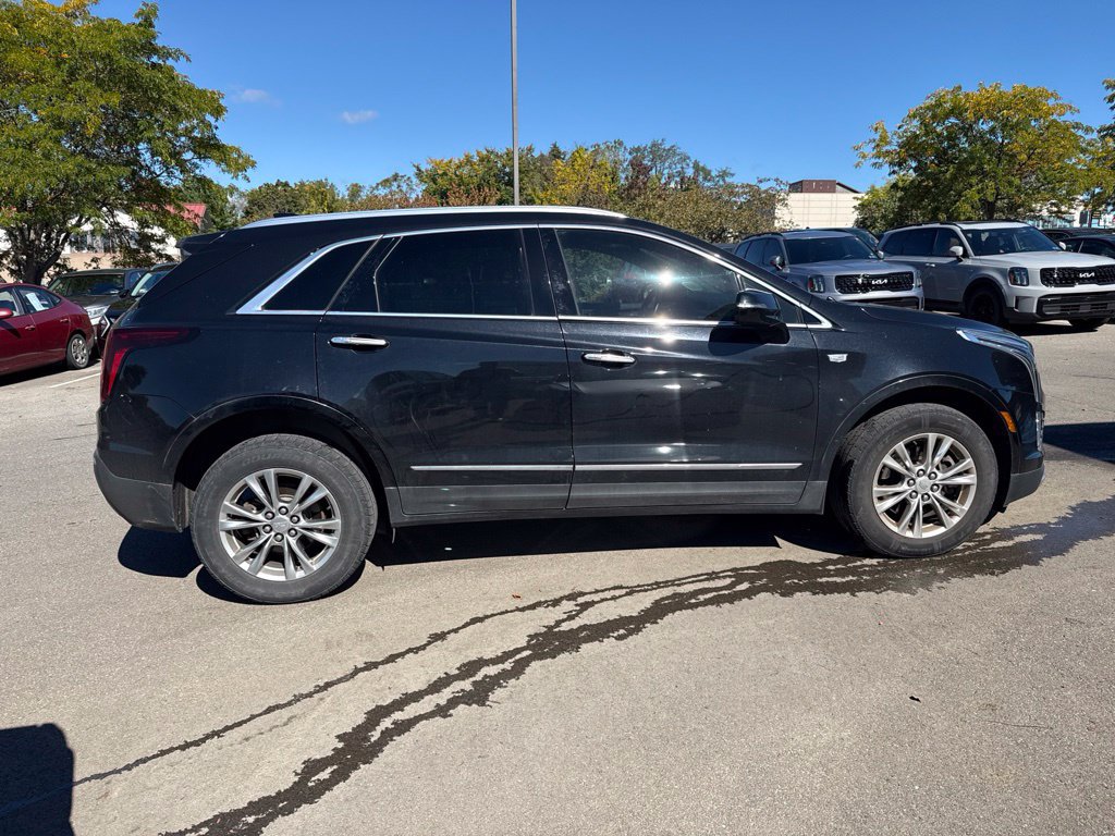 Used 2020 Cadillac XT5 Premium Luxury AWD/4WD image 4