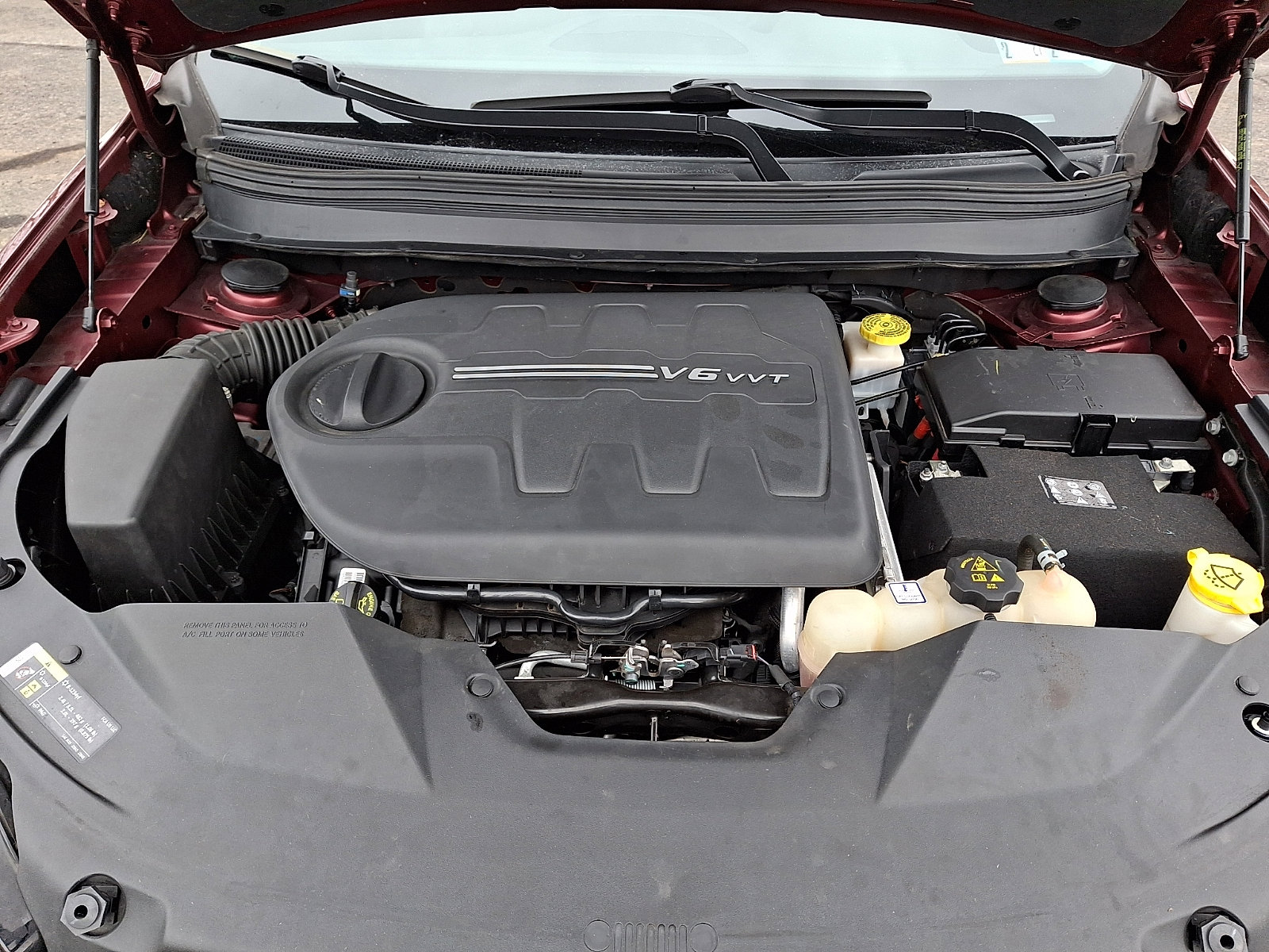 Used 2019 Jeep Cherokee Limited image 28