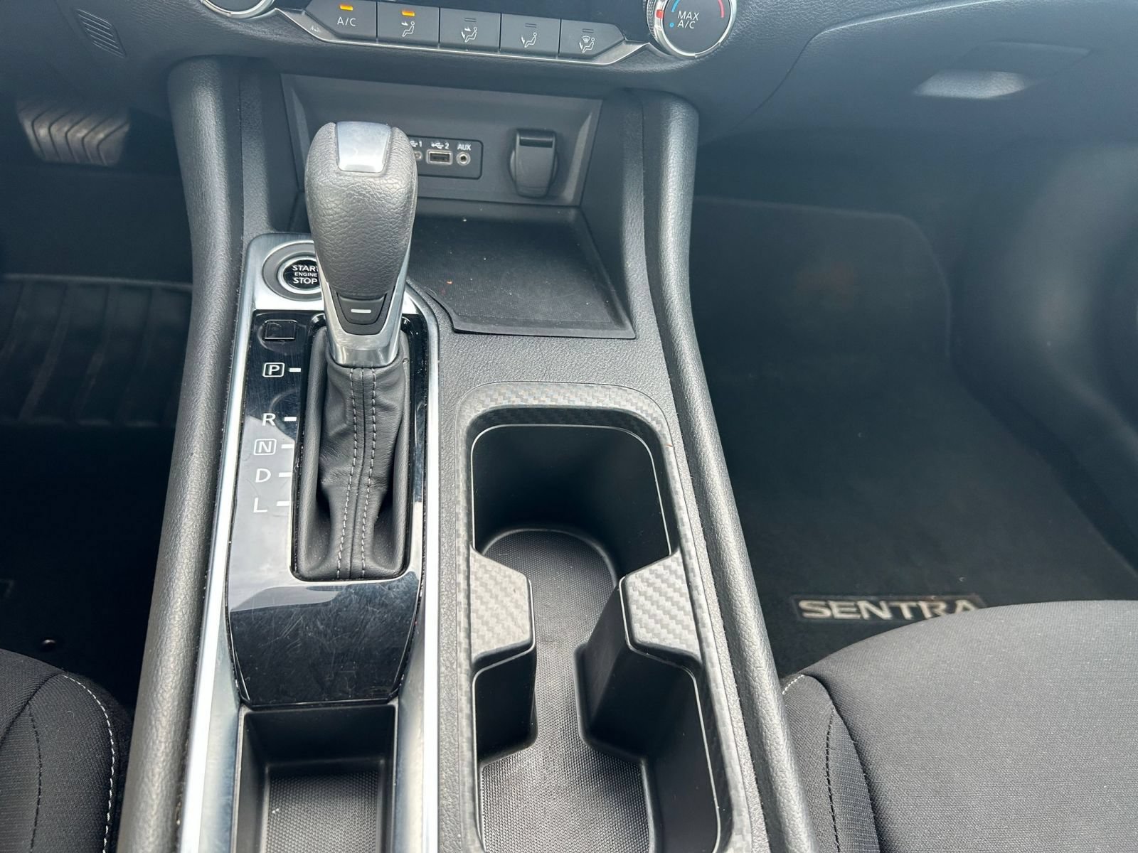 Used 2025 Nissan Sentra SV FWD image 36