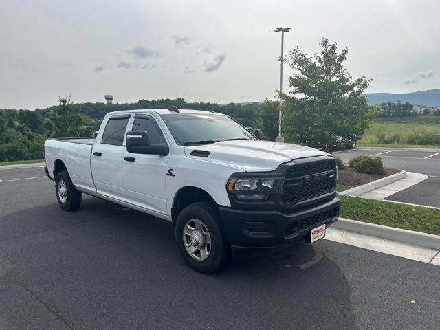 Used 2024 RAM 3500 Tradesman AWD/4WD image 7